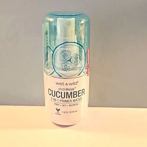 ● 3/$18 or 5/$25 - Wet n Wild Photofocus Cucumber 3 in 1 Primer Water